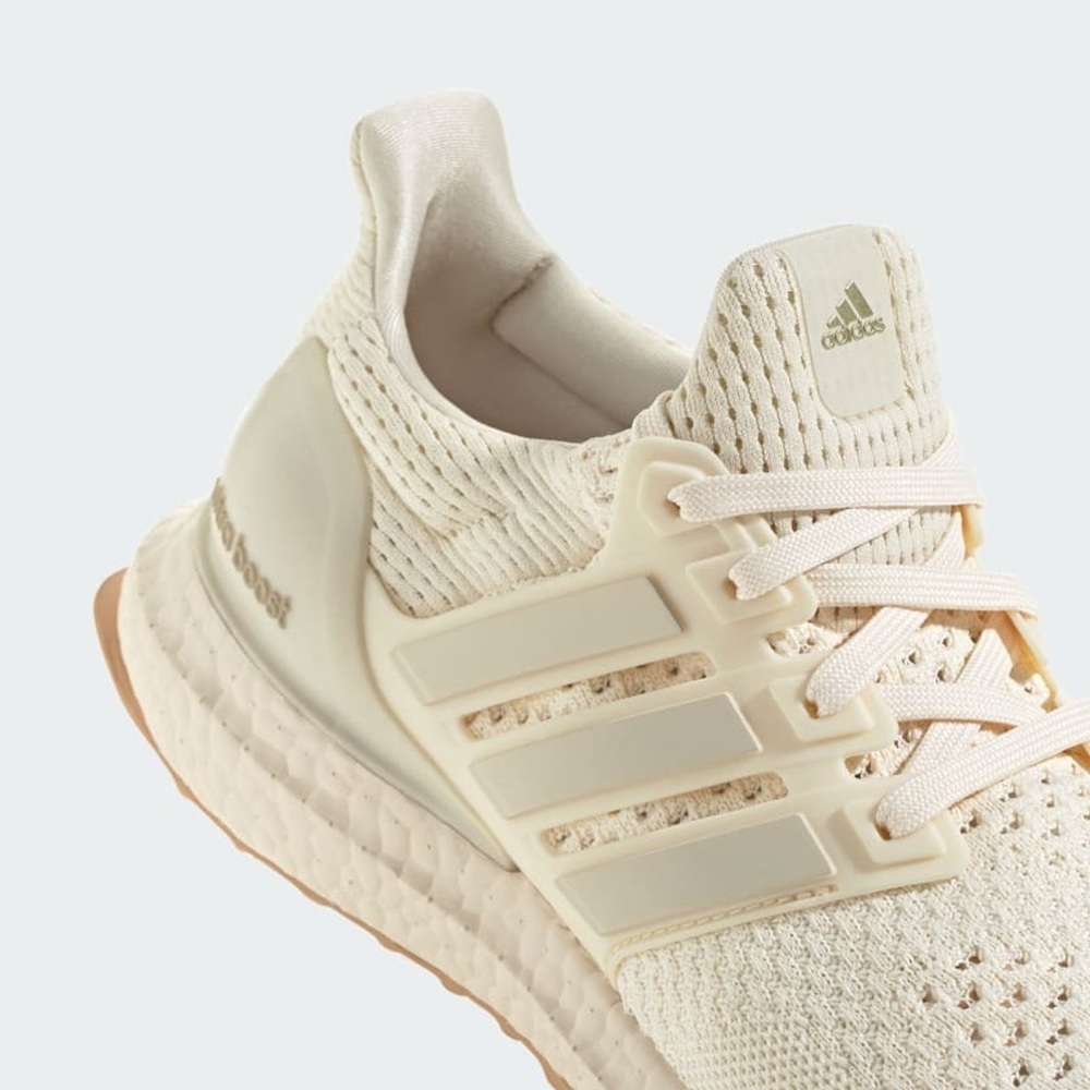 adidas UltraBOOST 1.0 DNA W Wonder White / Alumina / Cyber Metallic - Picture 7 of 10